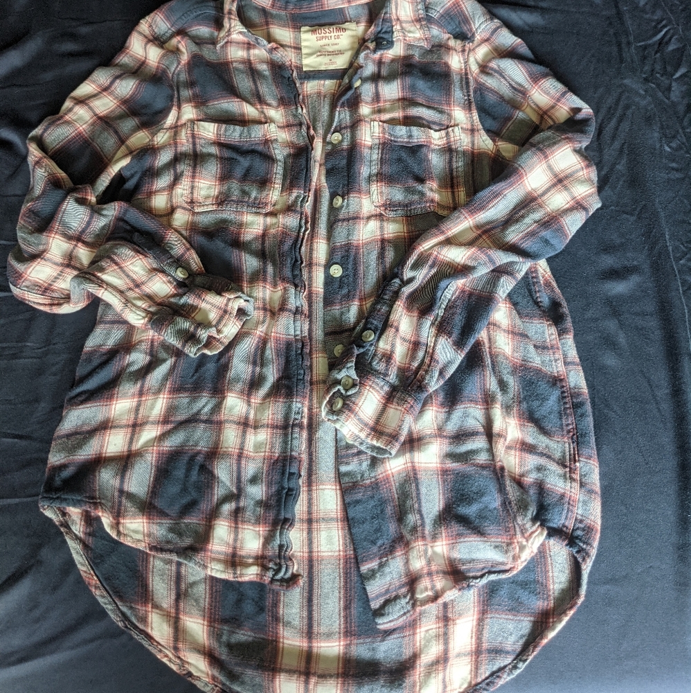 Mossimo boyfriend fit plaid shirt